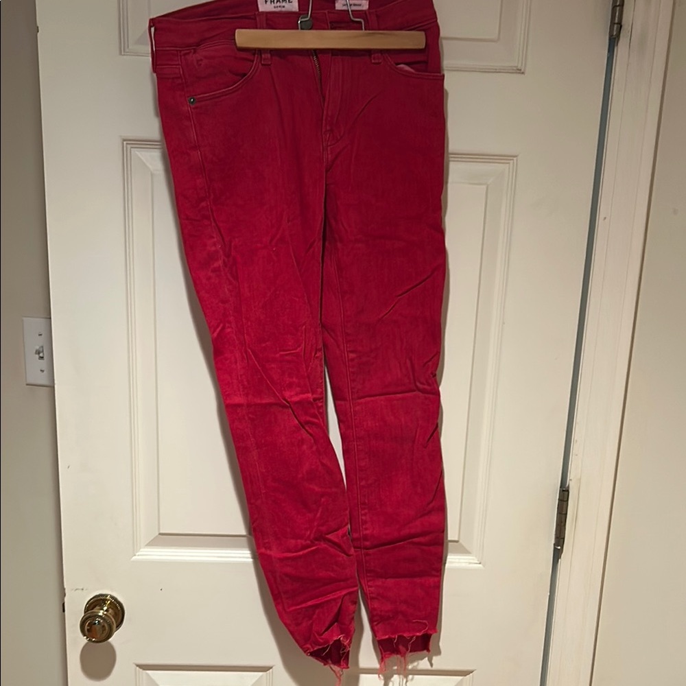 FRAME DENIM Red denim “Le High Skinny” jeans Standout any occasion &July 4 look!